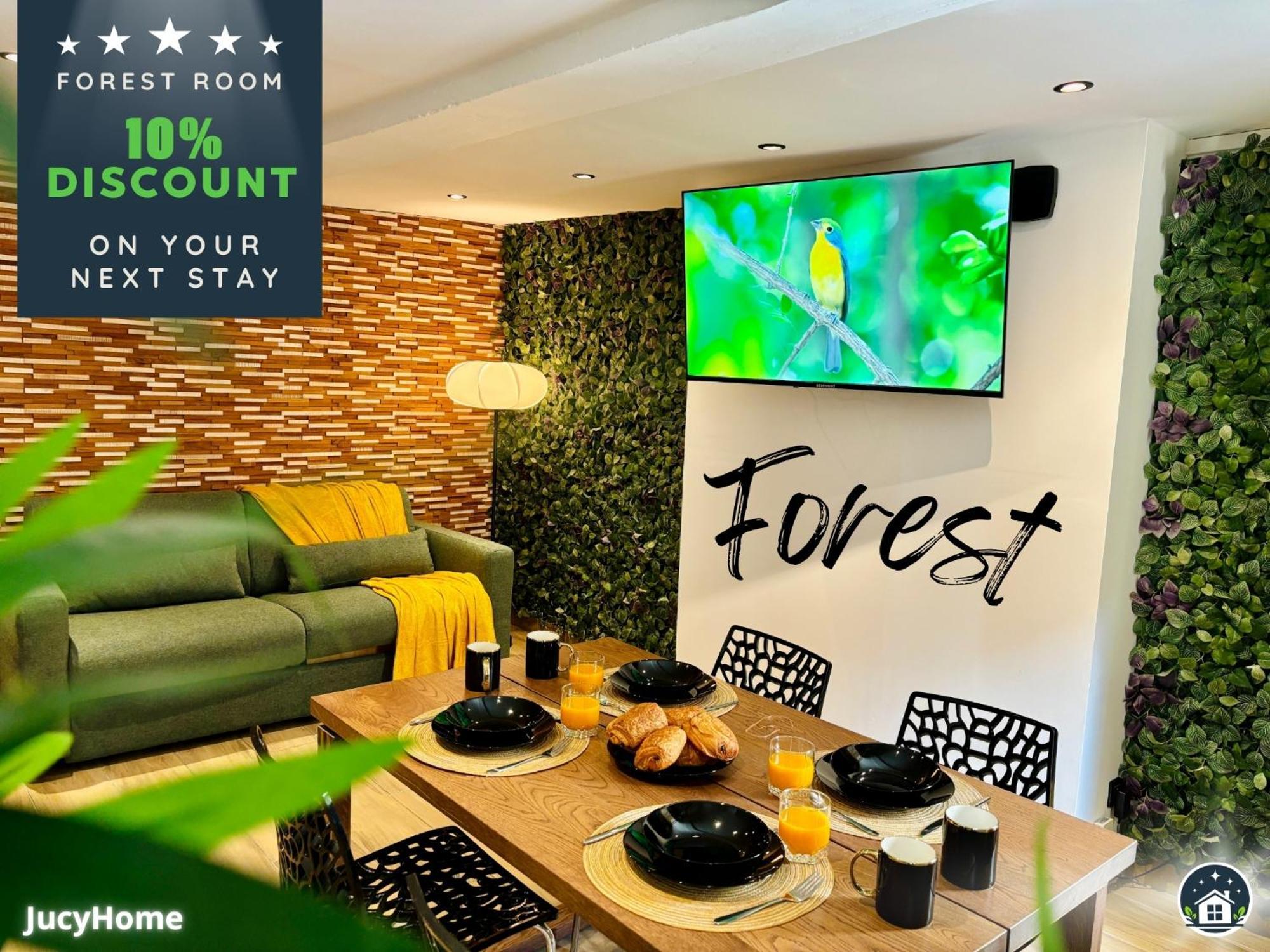Forest Valenciennes Esterno foto